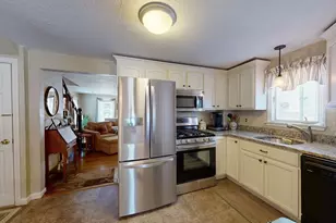 25 Forest St, Milford, MA 01757 - Photo 17