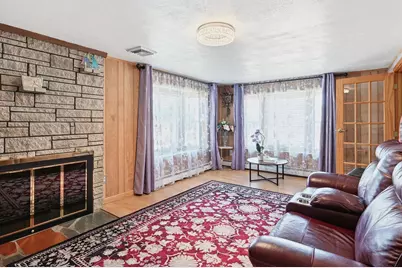 140 Ruskin St, Chicopee, MA 01020 - Photo 9