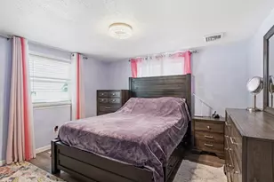 140 Ruskin St, Chicopee, MA 01020 - Photo 17