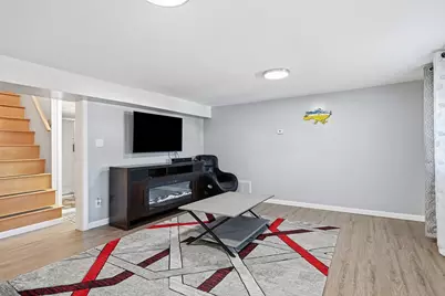 140 Ruskin St, Chicopee, MA 01020 - Photo 21