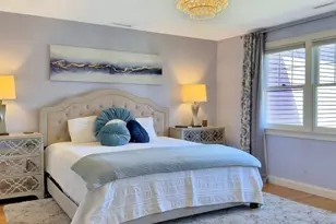 13 Green St, Newton, MA 02458 - Photo 11