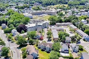 13 Green St, Newton, MA 02458 - Photo 27