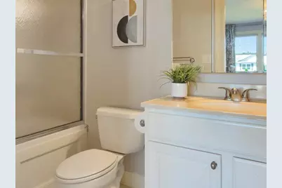 13 Green St #_, Newton, MA 02458 - Photo 15