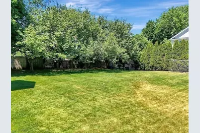 13 Green St #_, Newton, MA 02458 - Photo 23
