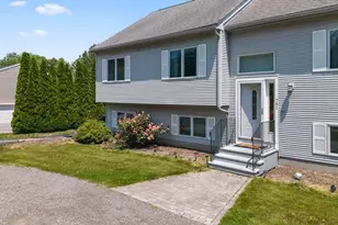 781 Grafton St, Shrewsbury, MA 01545 - Photo 3