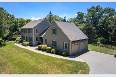 8 Ringbolt Road, Hingham, MA 02043 - Photo 3