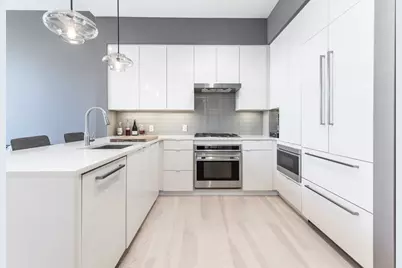 32 Traveler St #808, Boston, MA 02118 - Photo 9