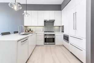 32 Traveler St, Boston, MA 02118 - Photo 9