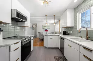 77 W Albert St, Lowell, MA 01851 - Photo 13