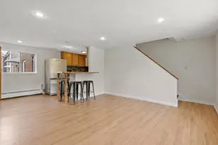 52 Bishop Dr, Framingham, MA 01702 - Photo 3