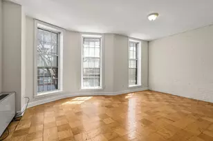 21 Bowdoin St, Boston, MA 02114 - Photo 1