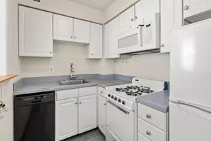 21 Bowdoin St, Boston, MA 02114 - Photo 7