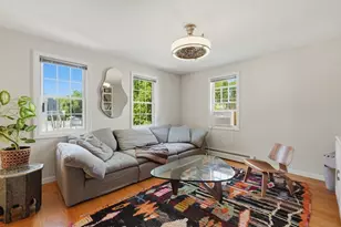 10 Slocum Farm Dr, Dartmouth, MA 02747 - Photo 3