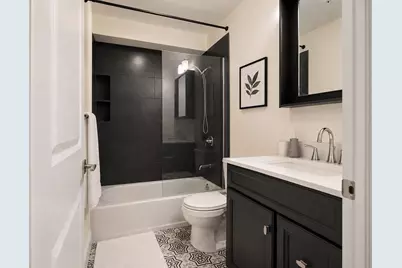 110 South St. #2, Boston, MA 02130 - Photo 5