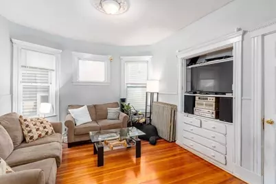 142 Calumet Street, Boston, MA 02120 - Photo 27