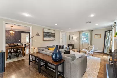 18 Hearthstone Cir, Wayland, MA 01778 - Photo 7