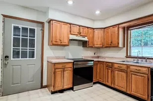 40 Mathews Rd, Deerfield, MA 01341 - Photo 9