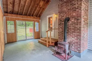40 Mathews Rd, Deerfield, MA 01341 - Photo 7