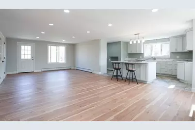 1477 Dunhamtown Brimfield Rd, Brimfield, MA 01010 - Photo 9