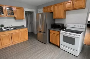 130-132 West Alvord, Springfield, MA 01104 - Photo 7