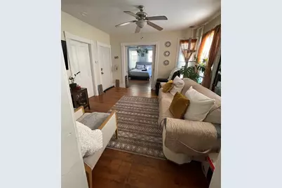 52 Acushnet St, Springfield, MA 01105 - Photo 7