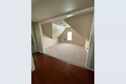 52 Acushnet St, Springfield, MA 01105 - Photo 21