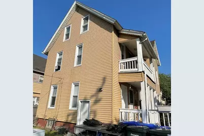 52 Acushnet St, Springfield, MA 01105 - Photo 3