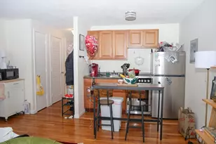 1039 Commonwealth Ave, Boston, MA 02215 - Photo 1