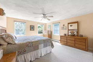 42 Hawthorn Ave, Needham, MA 02492 - Photo 15