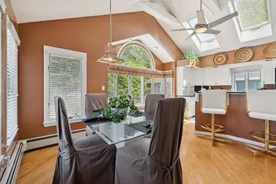 42 Woodland Rd, Wakefield, MA 01880 - Photo 5