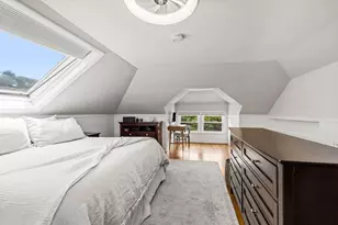 31 Sycamore St, Lowell, MA 01852 - Photo 23