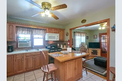 71 Oak St., Somerville, MA 02143 - Photo 5