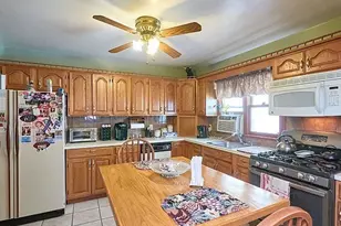 71 Oak St, Somerville, MA 02143 - Photo 7