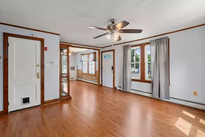 9 Providence Rd, Sutton, MA 01590 - Photo 5