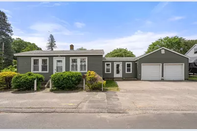 9 Providence Rd, Sutton, MA 01590 - Photo 1