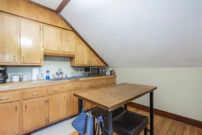 256 Maple St #3, Fall River, MA 02720 - Photo 9