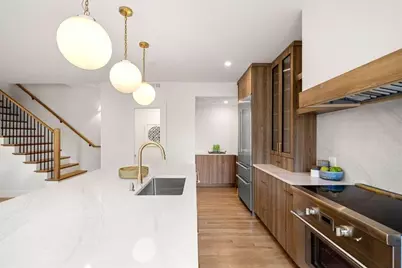 24 Wendell #4, Cambridge, MA 02138 - Photo 5