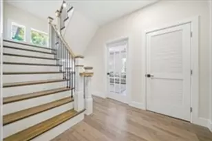 61 Wayland St, Boston, MA 02125 - Photo 27