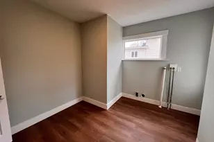 400 Court St, Plymouth, MA 02360 - Photo 9
