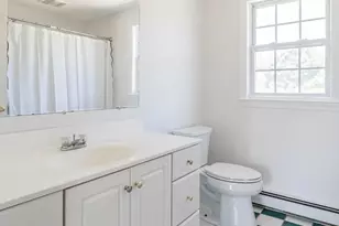 27 Charles Ave, Uxbridge, MA 01569 - Photo 27