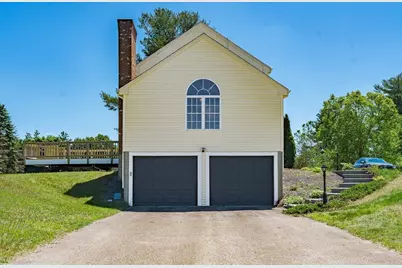 27 Charles Ave, Uxbridge, MA 01569 - Photo 33