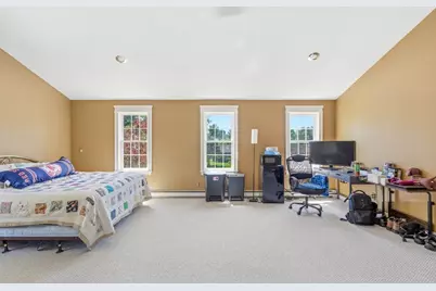 27 Charles Ave, Uxbridge, MA 01569 - Photo 25