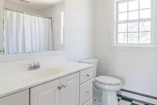 27 Charles Ave, Uxbridge, MA 01569 - Photo 33