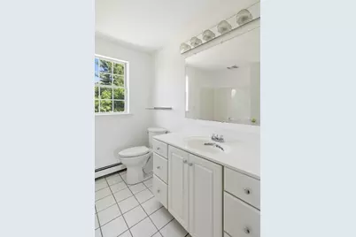 27 Charles Ave, Uxbridge, MA 01569 - Photo 33