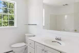 27 Charles Ave, Uxbridge, MA 01569 - Photo 33