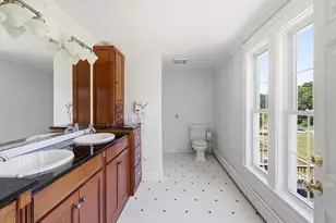 27 Charles Ave, Uxbridge, MA 01569 - Photo 21