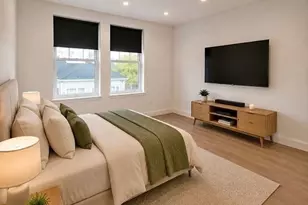 14 Yeamans St, Revere, MA 02151 - Photo 5