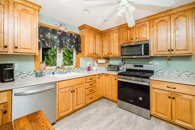 666 Union St, New Bedford, MA 02740 - Photo 23