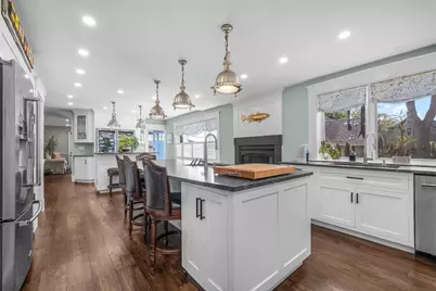 304 Front St, Marion, MA 02738 - Photo 9
