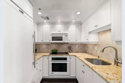 197 Eighth St #901, Boston, MA 02129 - Photo 23